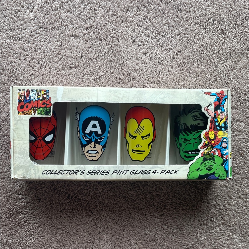 Marvel Comics Collector's Series Pint Glass 4-Pack - Red, Blue, Yellow, Green